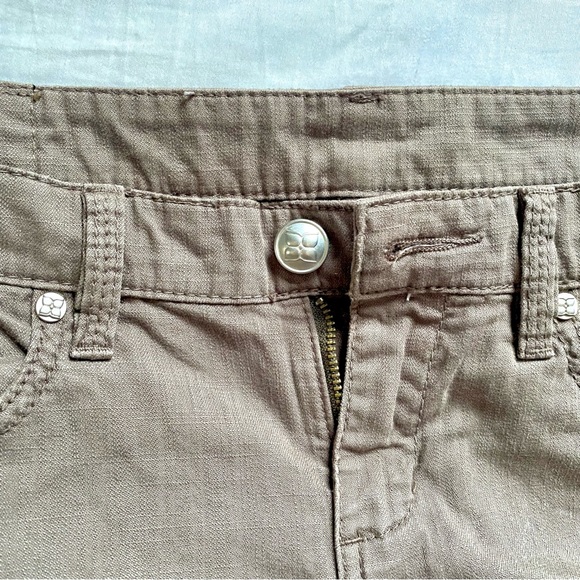 BCBG Straight Leg Olive Pants, 28 - Picture 3 of 7